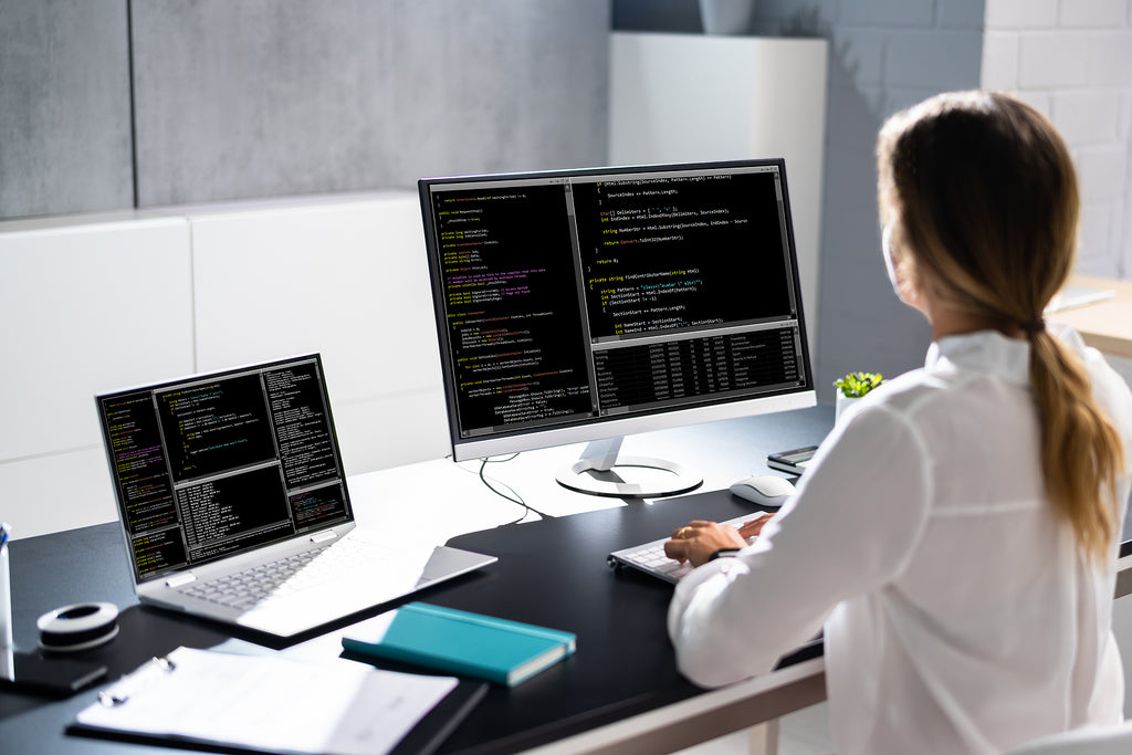 Aussie Girls Set Coding Example For Brits To Follow — BlueShift Education